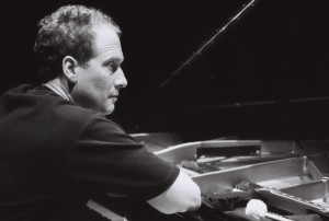 Reinhold Friedl 2 piano bw